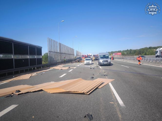 Śmiertelny wypadek na autostradzie A4 w Zabrzu. Droga jest zupełnie zablokowana