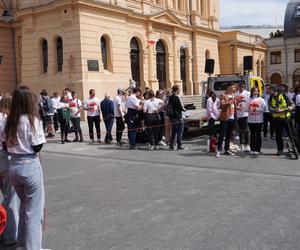 Pochód Juwenaliowy Łódzkich Uczelni. Studenci przejęli Łódź! [ZDJĘCIA]