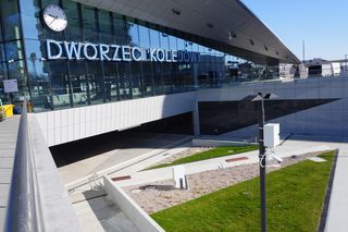 Tak wygląda nowy dworzec w Olsztynie miesiąc po otwarciu. Co sądzą o nim podróżni?