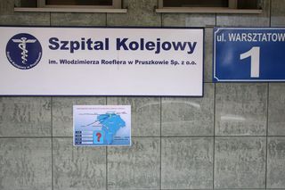 Atak na pielęgniarkę w Pruszkowie: rozcięta głowa, podbite oczy. Sprawca opuścił komendę i wrócił do domu