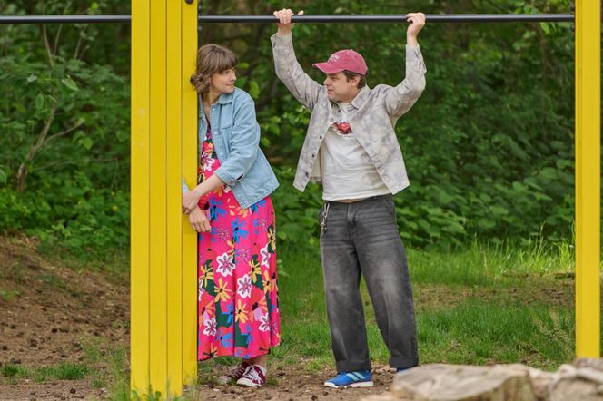 Na Wspólnej odc. 4078. Brygida (Maja Wolska), Remek Klusek (Maciej Kobiela)