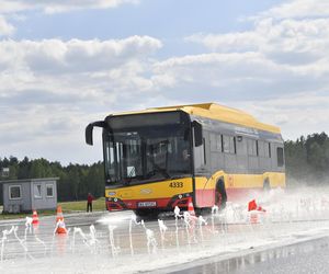 Tego na pewno nie wiedzieliście o komunikacji miejskiej w Warszawie! Najdłuższa linia autobusowa ma blisko 40 km