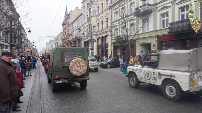 Wielka Szarża w centrum Łodzi. Oddziały konne przeszły przez Piotrkowską