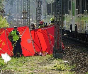 Tragedia w Ząbkach. Nie żyje pieszy. Wtargnął na tory w niedozwolonym miejscu