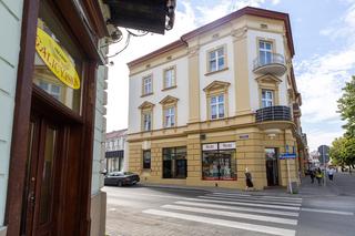 Zabytkowa kamienica przy ul. Grunwaldzkiej w Rzeszowie jak sprzed lat. Za ponad pół miliona 