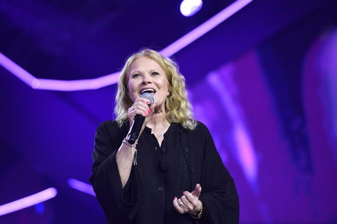 Urszula kiedyś i dziś. Zobacz, jak zmieniła się polska wokalistka! 