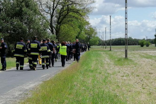 Ponad sto osób w akcji, policyjny śmigłowiec i dron. Poszukiwaną 27-latkę odnaleziono na... Śląsku