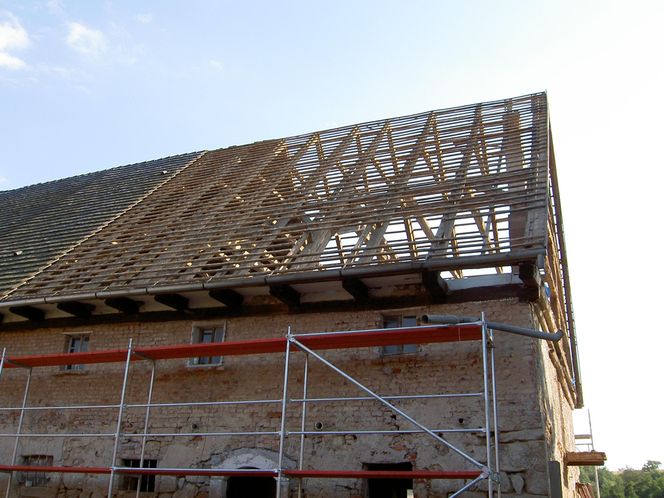 Remont domu szachulcowego w Płóczkach Górnych (Dolny Śląsk)