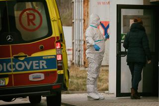 Wrocław: Kolejny szpital zamyka oddział. Lekarz ma koronawirusa, 60 osób na kwarantannie