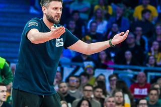 Nagle Michał Winiarski zaczął mówić o... Harvardzie i hardcorze. Trener Aluronu odrzuca srebrną klątwę