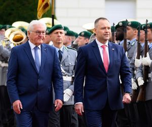 Niemcy mogłyby zacząć spłacać reparacje inwestując w polskie wojsko