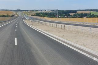 Wkrótce otwarcie nowego odcinka drogi S7. Na budowie znaleźli cenne artefakty