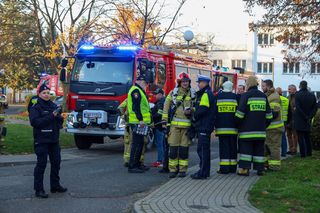 Wielka ewakuacja we Wrześni. Ponad 360 osób musiało opuścić swoje mieszkania! [ZDJĘCIA]