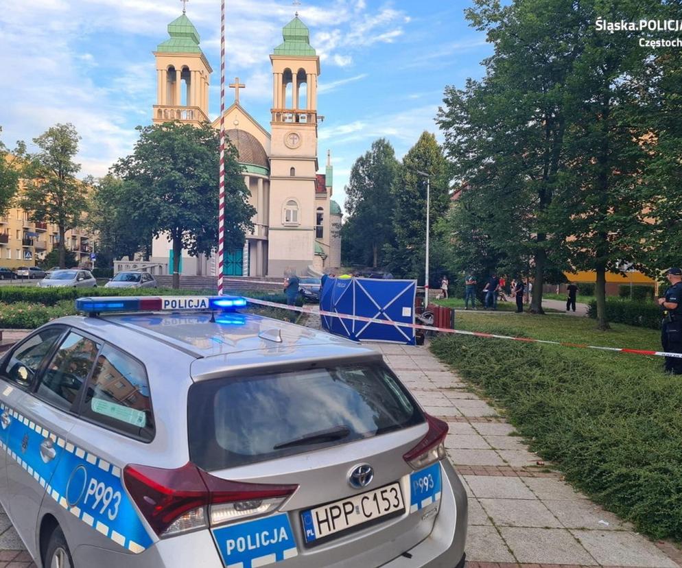 Zatłukli młotkiem Tomasza bo siedział z dziewczyną na ławce