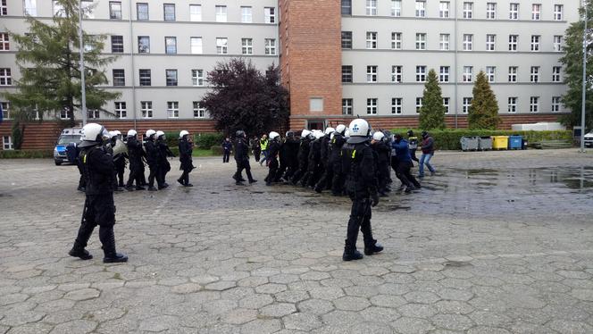 Śląscy policjanci ćwiczą przed szczytem klimatycznym
