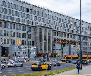 Gmach Banku Gospodarstwa Krajowego w Warszawie w trakcie remontu