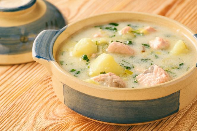 Zupa łososiowa z menu beszamel.pl DIETETYCZNIE