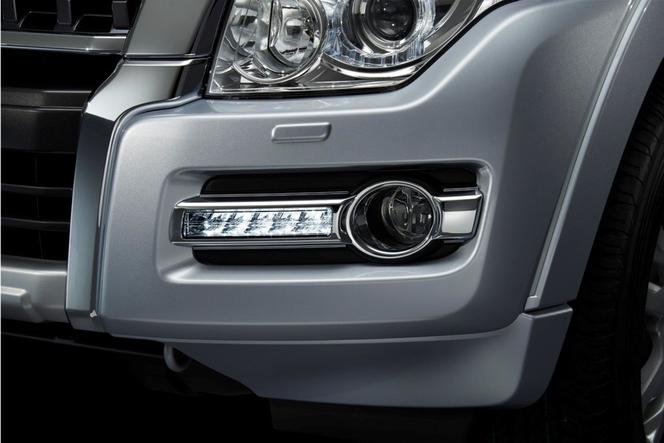 Mitsubishi Pajero Wagon lifting 2015