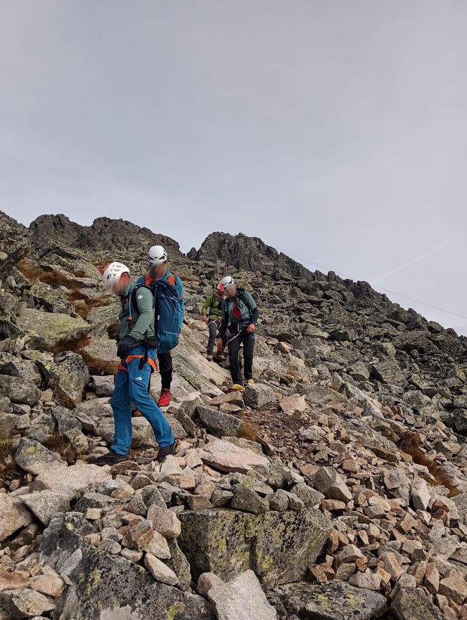 Nie żyje 32-letnia Polka. Na oczach turystów spadła ze stu metrów