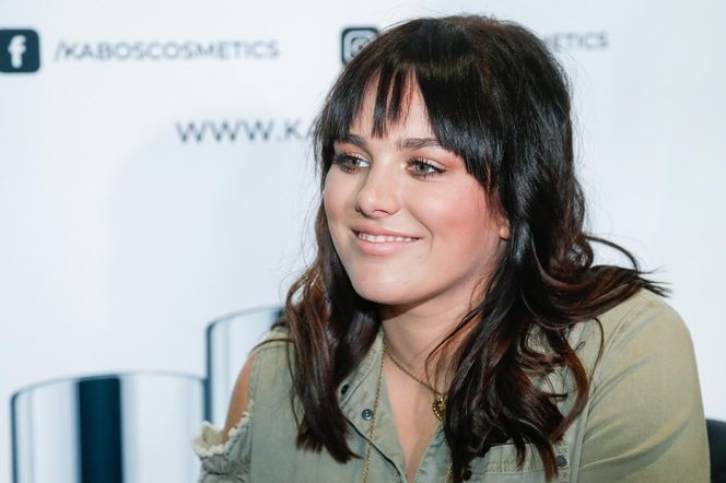 Ewa Farna lubi włosowe eksperymenty. Tak się zmieniała jej fryzura