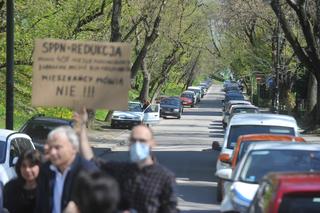 Przeciwnicy parkometrów na Saskiej Kępie i Kamionku łączą siły