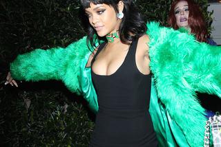 Rihanna - Bitch Better Have My Money: występ na iHeart Radio Music Awards 2015. Jak wypadła w BBHMM pierwszy raz na żywo? [VIDEO]
