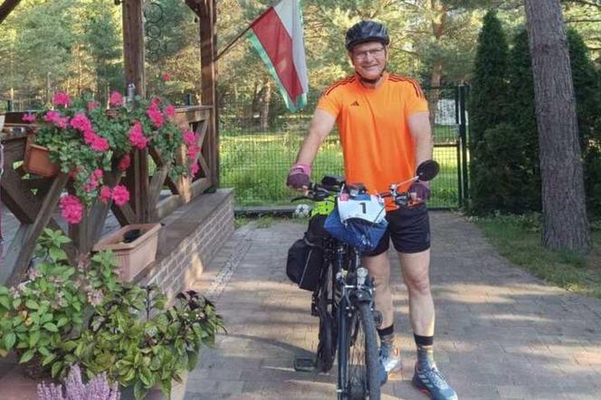 Kłopotek pojechał rowerem na pielgrzymkę do Lichenia. Na kolanach modlił się, by Polacy w wyborach wybrali mądrze 