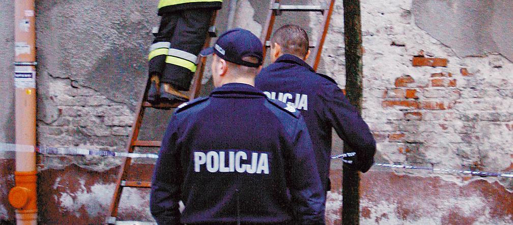 Strażacy znaleźli zwęglone zwłoki