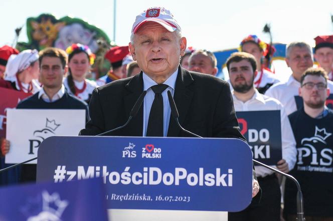 Jarosław Kaczyński na pikniku w Woli Rędzińskiej