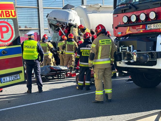 Na trasie S2 w rejonie Ursusa doszło do poważnego wypadku