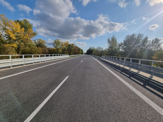 Nowe mosty nad rzeką Świder i nad Kanałem Bielińskiego 