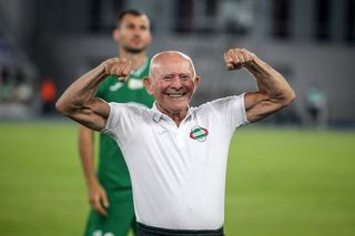 88. urodziny legendy polskiej piłki! Gratulacje i życzenia płyną zewsząd, wspaniała chwila!