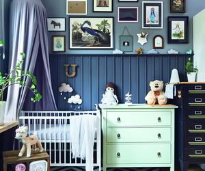 Przytulny kącik dla niemowlaka w sypialni rodziców – razem w kolorze (2)