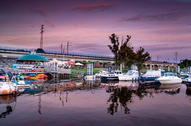 Zacumuj - Tawerna & Beach Bar 