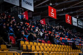 KH Energa Toruń wygrywa z Cracovią po hokejowym thrillerze! Zdjęcia kibiców i zawodników