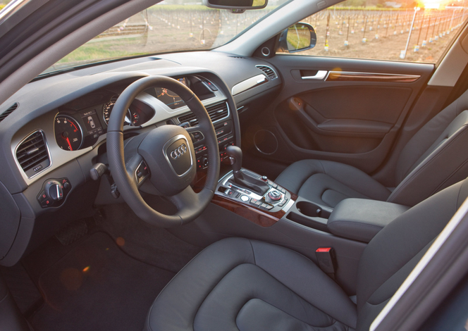 Audi A4 sedan