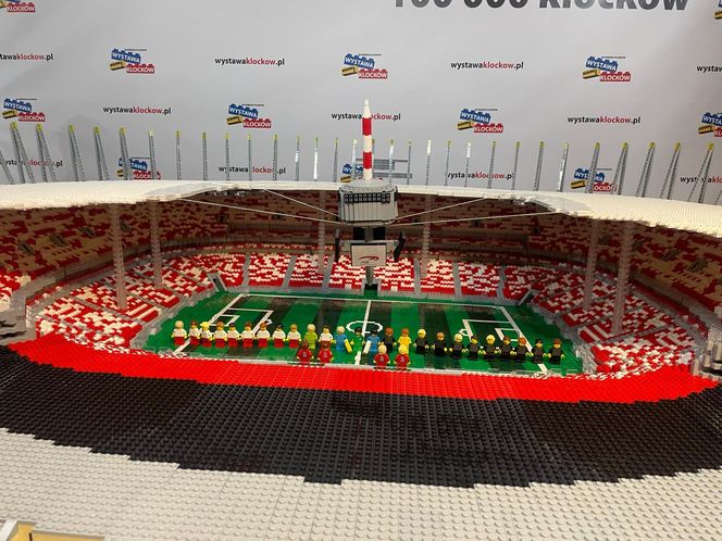 Stadion PGE Narodowy z klocków LEGO