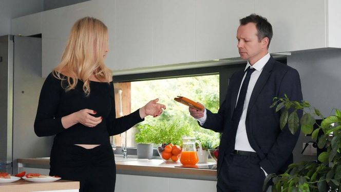 Barwy szczęścia odc. 3236. Bruno (Lesław Żurek), Karolina (Marta Dąbrowska)