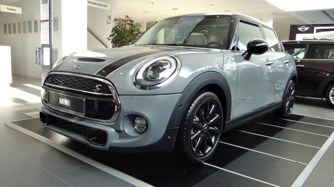 Nowy MINI Cooper 5 drzwi - auta już w Polsce