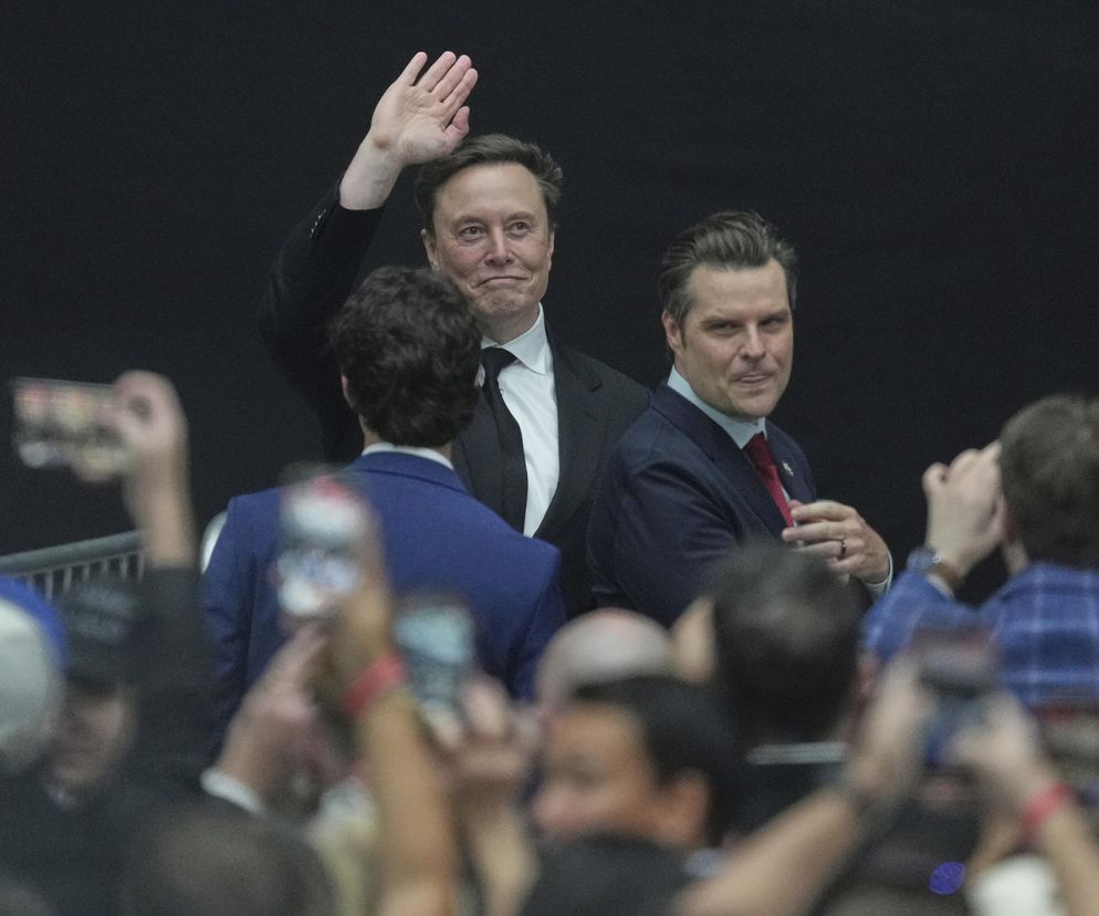 Tłumy na pogrzebie Charliego Kirka. Tak żegna go Elon Musk