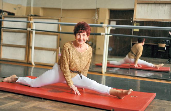 75-letnia królowa fitnessu