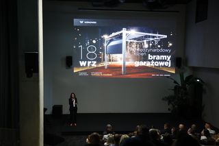 Okna Wiśniowski - konferencja