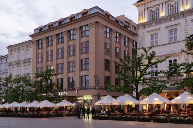 Feniks na Rynku Głównym w Krakowie