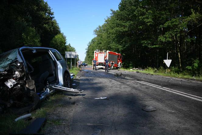 Wypadek pod Olesnem. Trzy osoby z pow. kłobuckiego poszkodowane