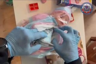 Lalki nadziewane mefedronem