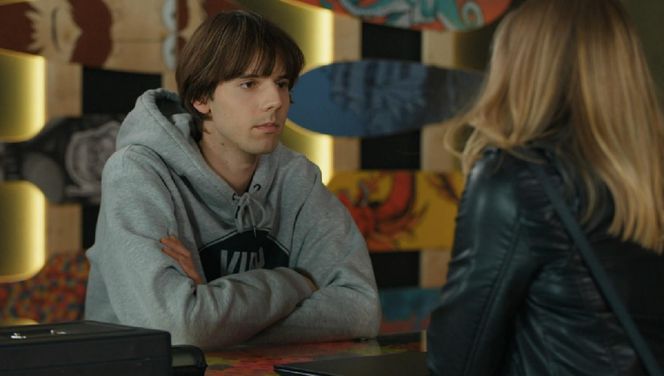 Barwy szczęścia, odcinek 3182. Wiktor (Grzegorz Kestranek), Grażyna (Kinga Suchan)