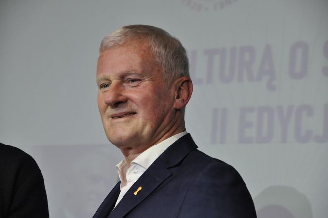 Michał Listkiewicz: Nowy minister sportu Jakub Rutnicki jest fanem... [MIŚ Z OKIENKA]