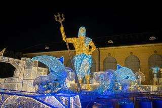 Królewski Ogród Światła - zdjęcia iluminacji w warszawskim Pałacu Wilanów