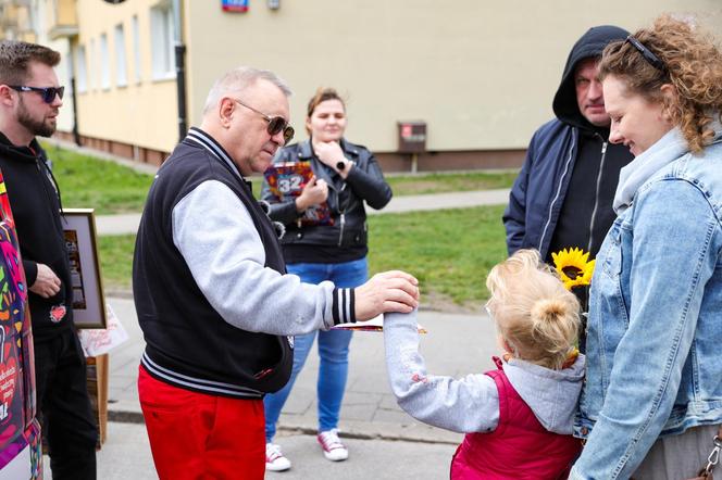 Mural WOŚP odsłonięty na Bielanach 