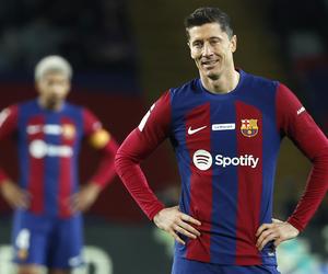 Barcelona wygrywa z Las Palmas. Robert Lewandowski z nieuznaną bramką, zmieniony przed końcem meczu